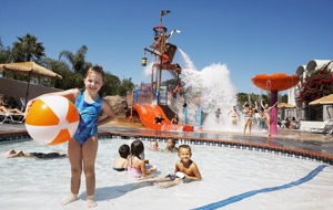 Castaway Cove at Anaheim Howard Johnson near Disneyland